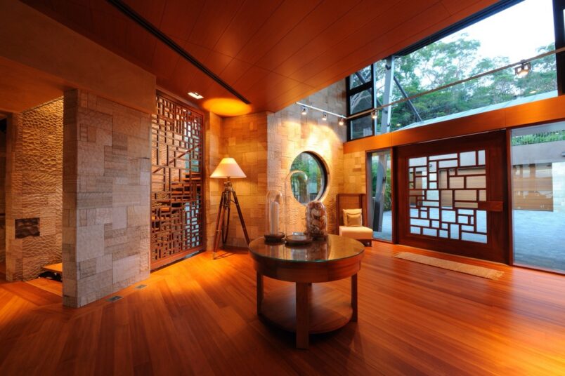 sally taylor entrance